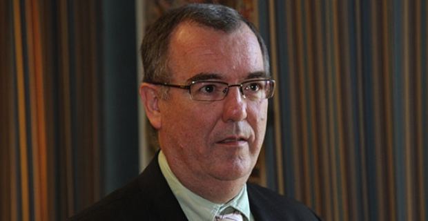 Paul-Marie Bartoli, maire sortant divers gauche de Propriano, président de la Communauté des communes du Sartenais-Valinco, conseiller exécutif territorial et président de l’Office des Transports.