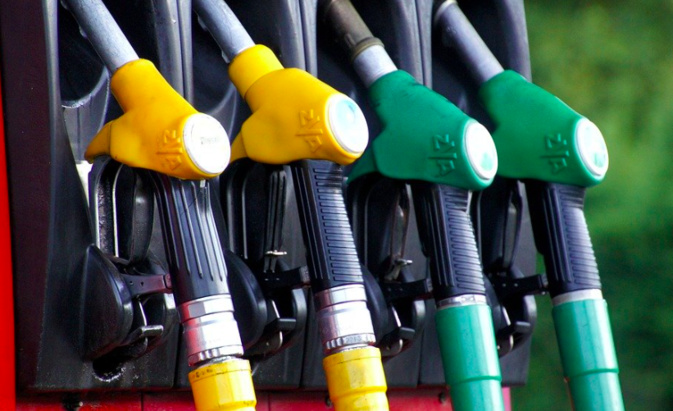 Carburants : en Corse, restrictions à la pompe pour les particuliers 