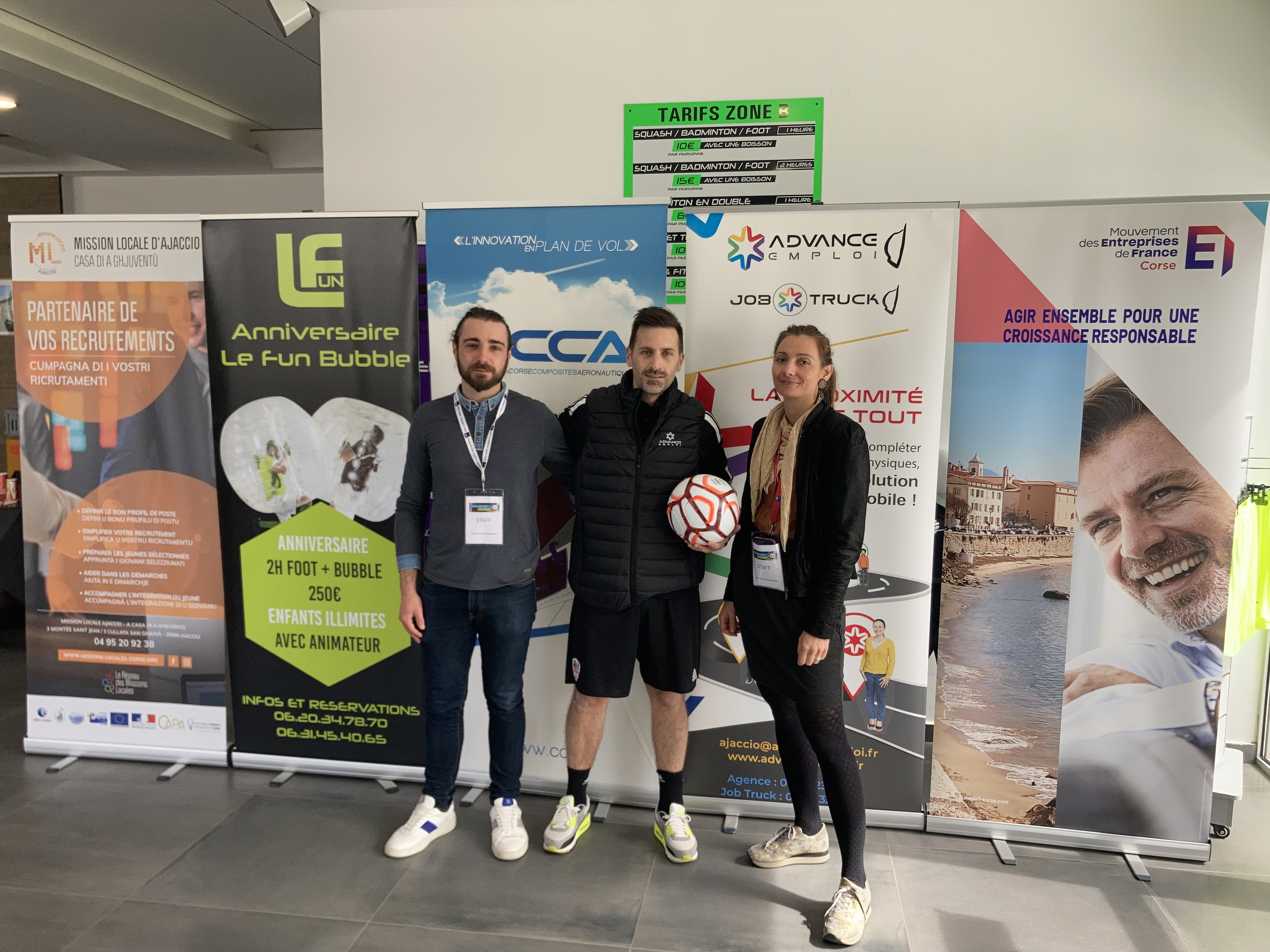 Corse Composites Aéronautique, Advance Emploi et le Medef se sont alliés pour organiser une session de recrutement originale. Photo : Julia Sereni