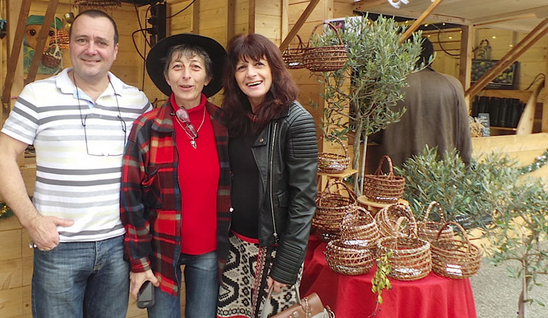 Noëlle au centre lors du dernier mercatu di Natale de Bastia