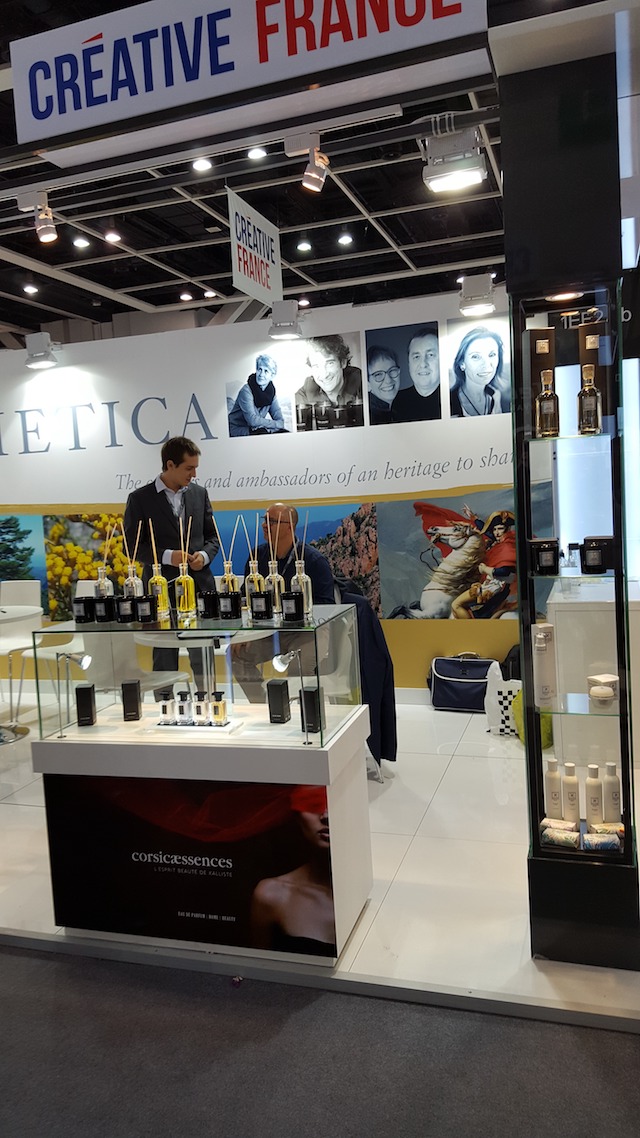 Le stand Corsica essences dans un salon à Shangaï