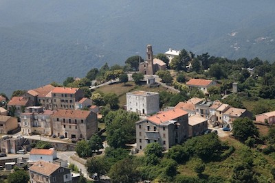 Prunelli village vu du ciel (Photo SG).