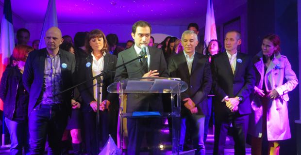 Sylvain, candidat à l'élection municipale de Bastia et les membres de sa liste : Bastia pour les Bastiais.