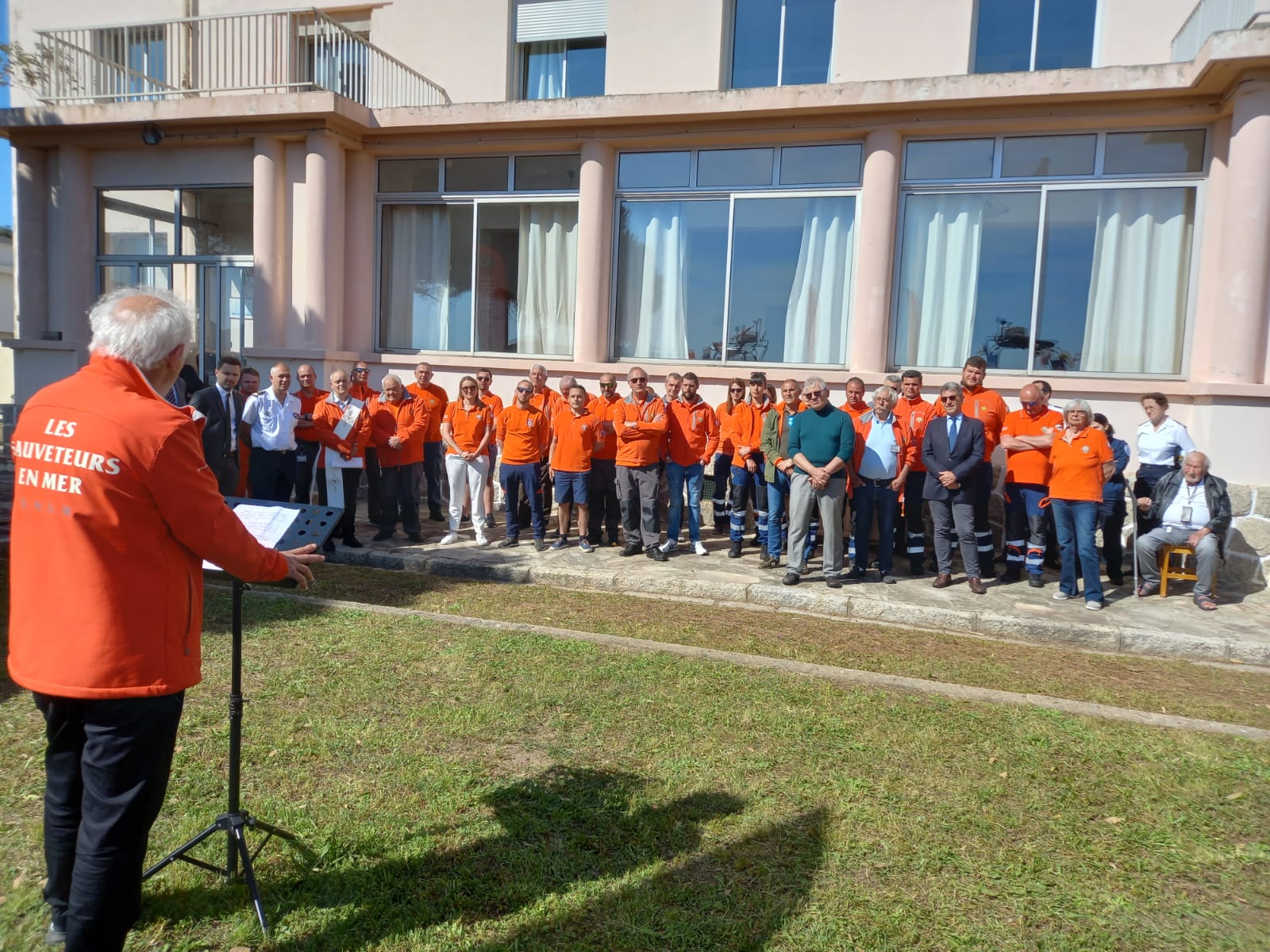 Les vedettes ont été inaugurées en fin d’après-midi à la base navale d’Ajaccio devant les autorités politiques, militaires et un équipage d'une quinzaine de membres.