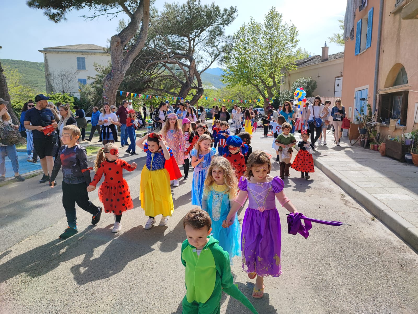 Un carnaval animé à Luri