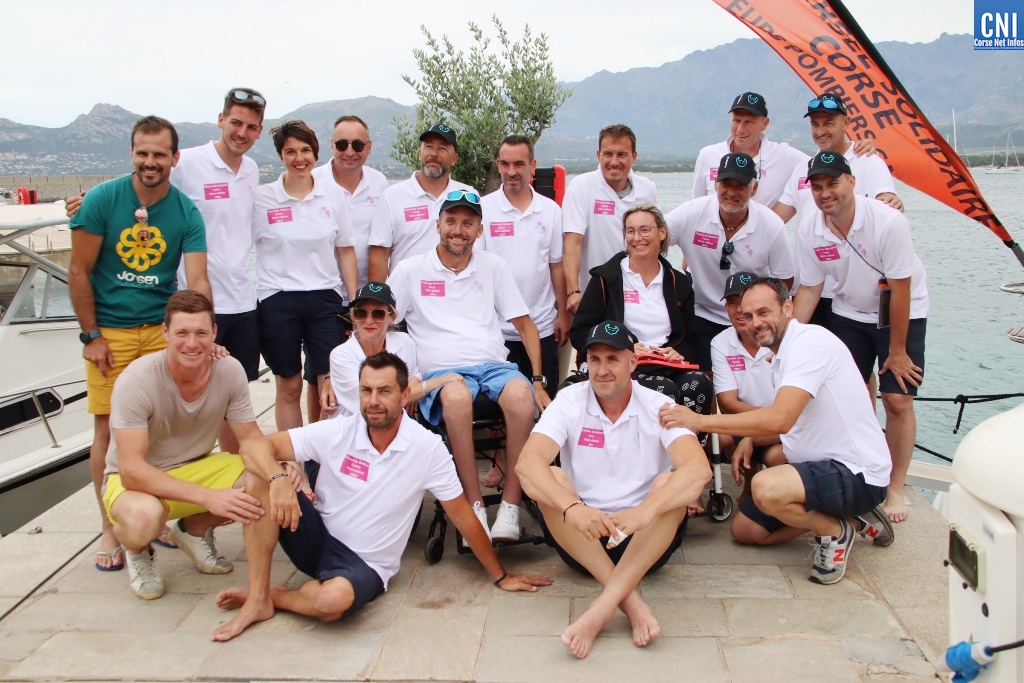La traversée solidaire des sapeurs-pompiers de Theoule-sur-Mer fait escale à Calvi 
