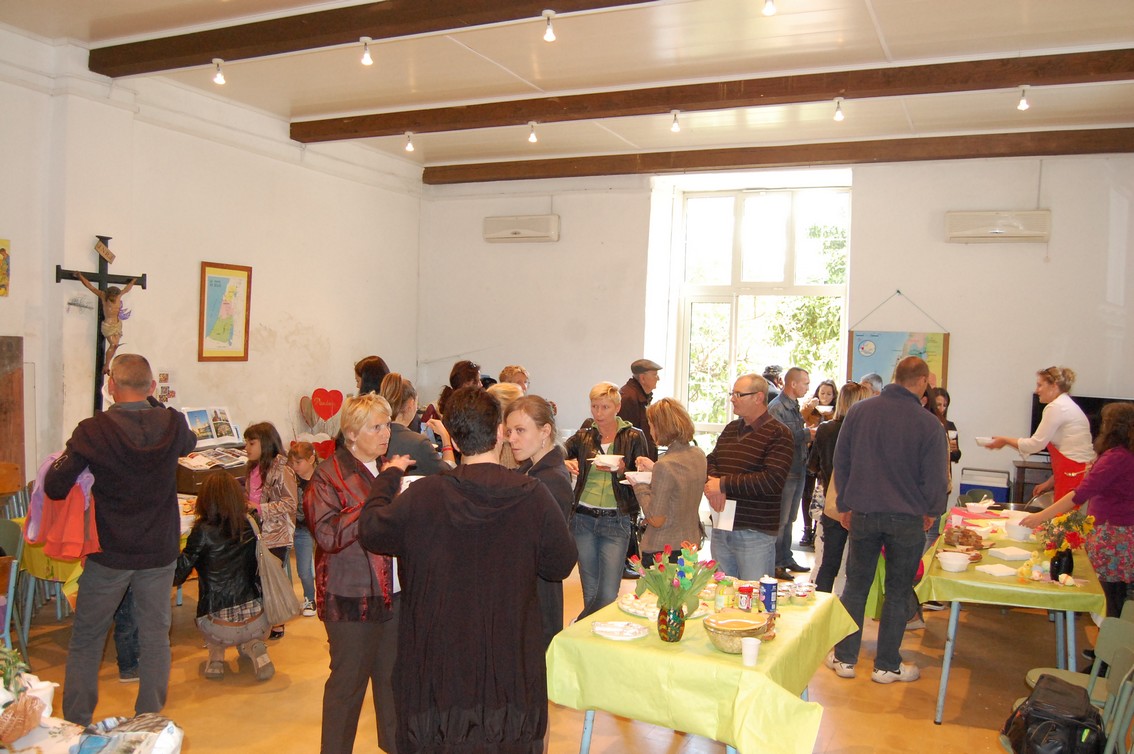 L'association "Korsika.fr" a fêté Pâques à L'Ile-Rousse