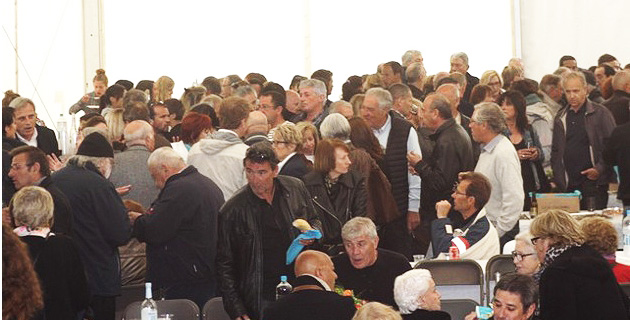 Etienne Suzzoni et Paese di Lumiu campà inseme ont fêté la victoire à Lumio 