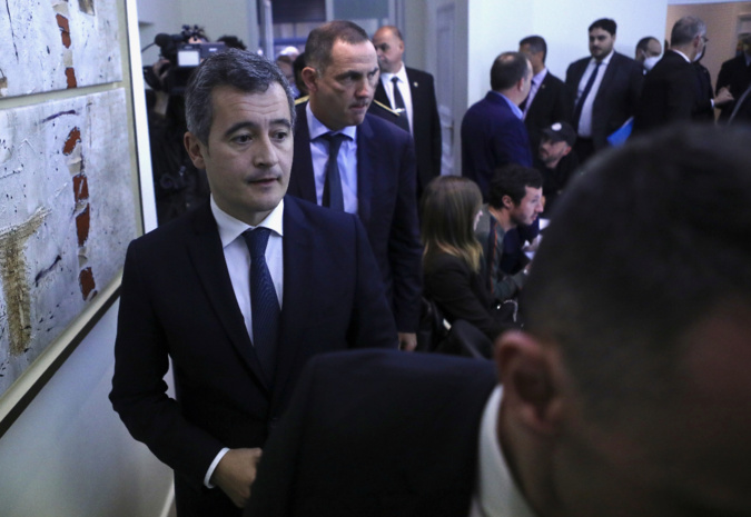 Le ministre de l’Intérieur, Gérald Darmanin et le Président du Conseil exécutif de Corse, Gilles Simeoni, à Ajaccio le 16 mars 2022.