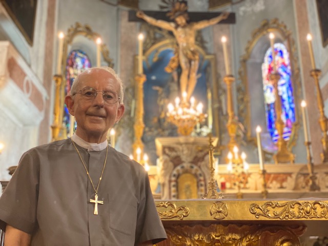 Le père Pinelli célèbrera une dernière messe à la cathédrale Sainte Marie le 11 septembre
