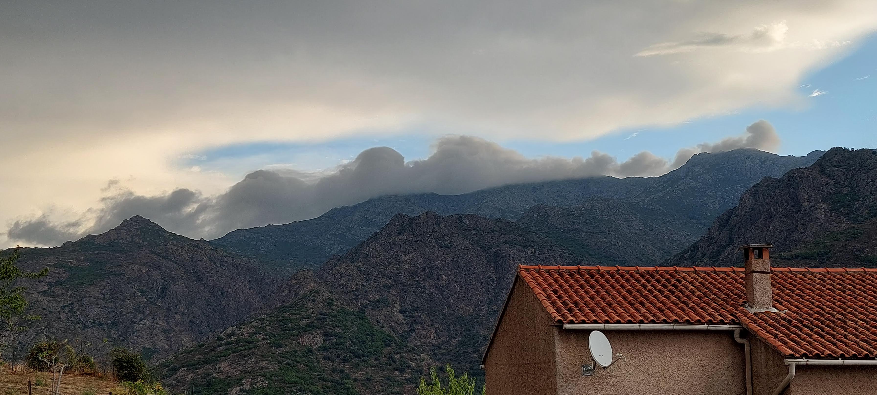 Nuli nant'à Monte Astu (Françoise Geronimi)