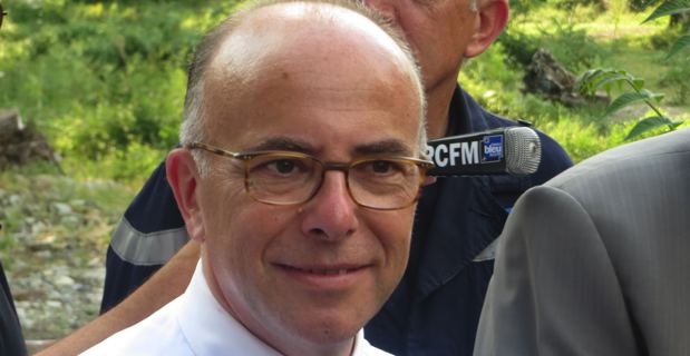 Bernard Cazeneuve, ministre de l'intérieur à Corte.