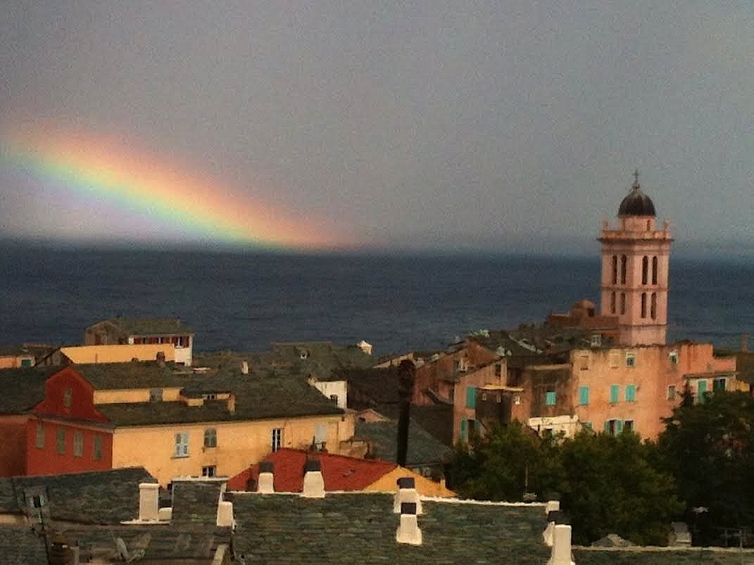 L'arcubalenu di Bastia