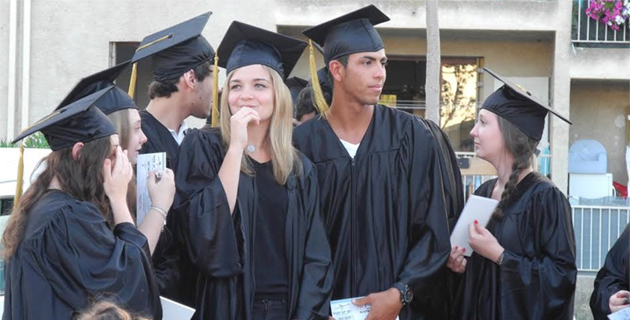 Bacheliers : Cérémonie de récompense à l’Américaine à Prunelli-di-Fium'Orbu