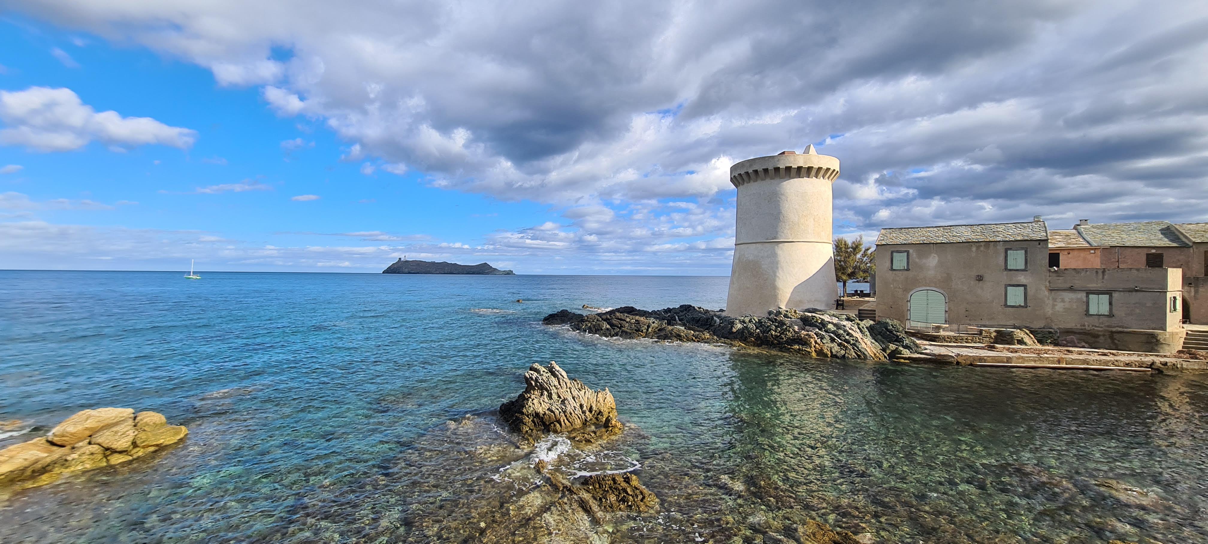 La photo du jour : l'admirable marine de Tollare