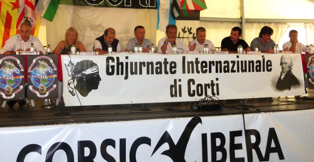 Le débat réunissant des élus de tous bords.