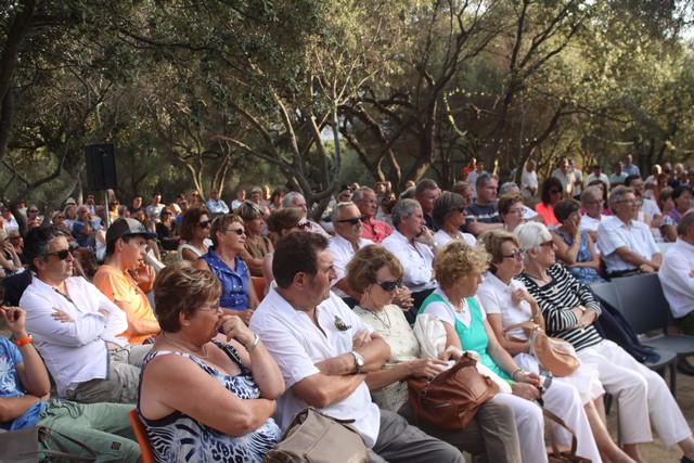 Rencontre-débat champêtre pour Xavier Bertrand à Lumio
