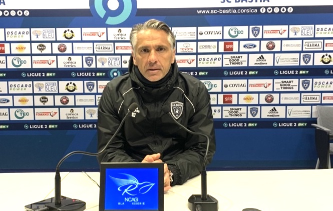 Régis Brouard, l'entraîneur du SCB