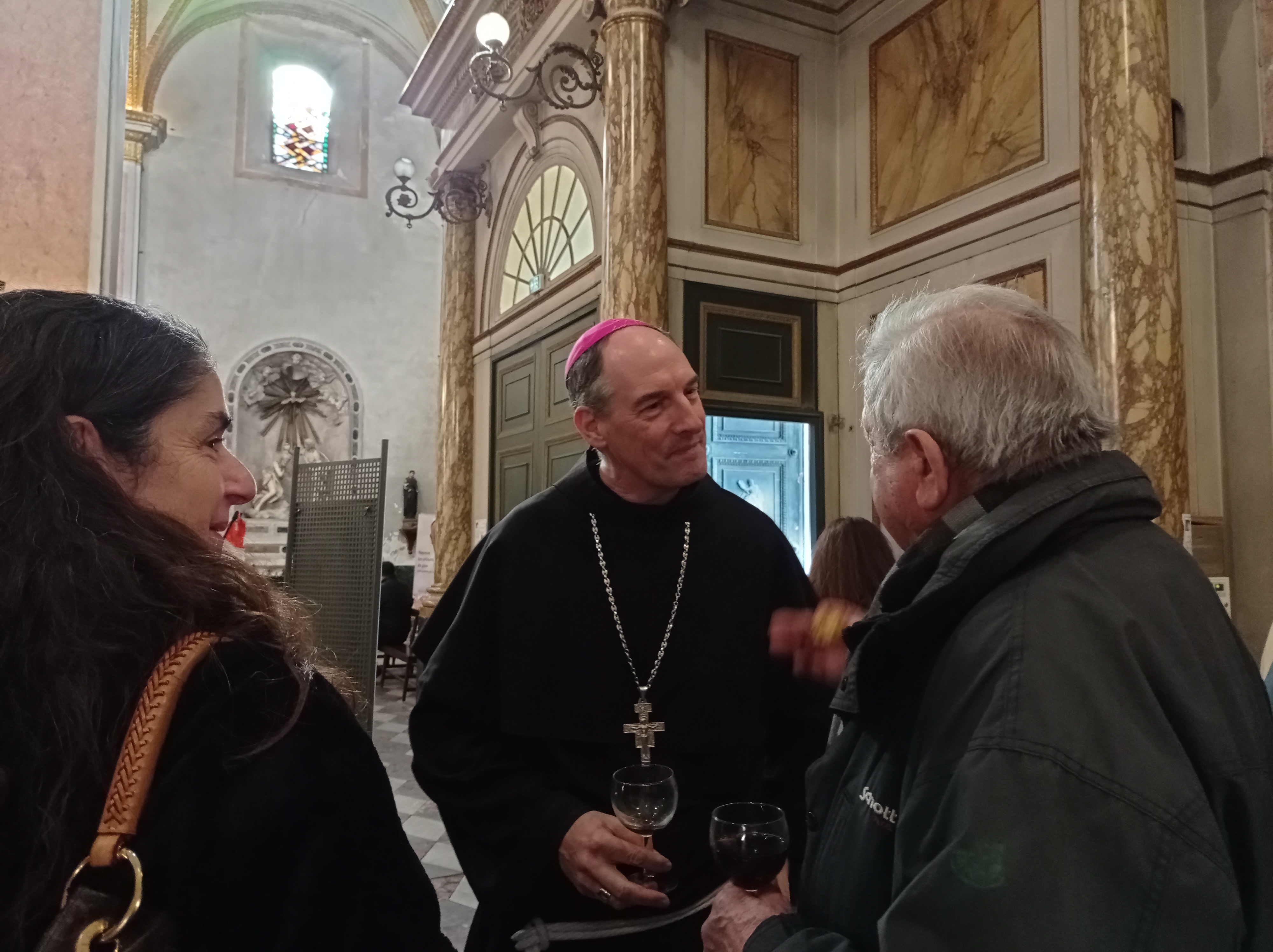 L’évêque de Corse remercie les maires et célèbre la “laïcité libérée”