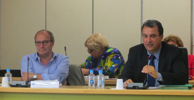 MIchel Rossi, maire de Ville di Pietrabugno et premier vice-président de la CAB, chargé de la politique de l'eau et de l'assainissement, et François Tatti, président de la CAB, conseiller municipal bastiais et conseiller territorial.