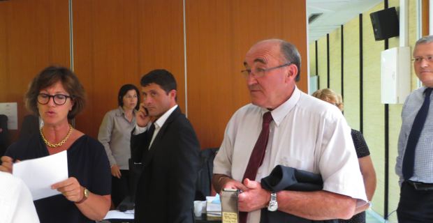 Deux candidats, le maire de Lozzi, Jean-Félix Acquaviva (Femu a Corsica) et le président du Conseil général 2B, Joseph Castelli.