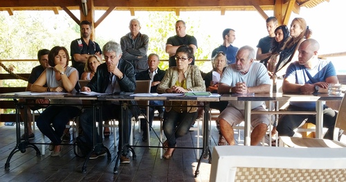 Un Alba Nova per Bastia contre le projet du port de la Carbonite.