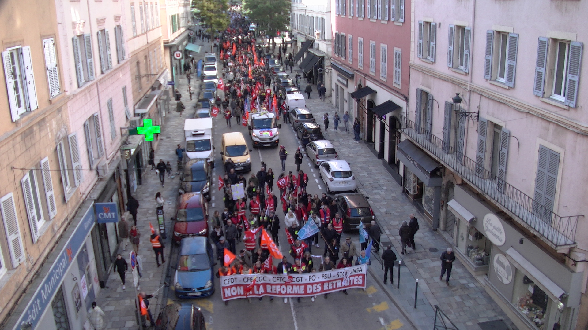 Grève contre la réforme des retraites : plus de 2 000 personnes dans les rues de Bastia