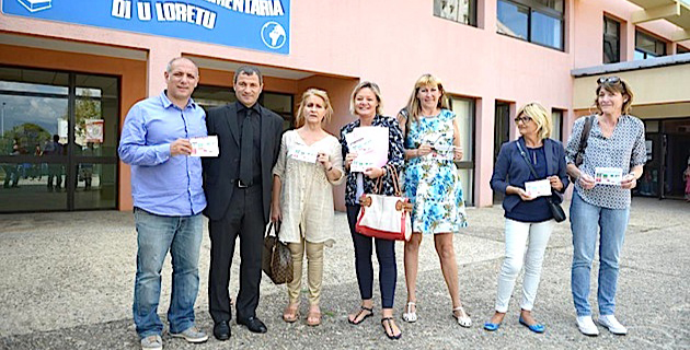 Stéphane Vannucci, (à gauche) conseiller général d’Ajaccio IV et le service de vaccination du Département de la Corse-du-Sud