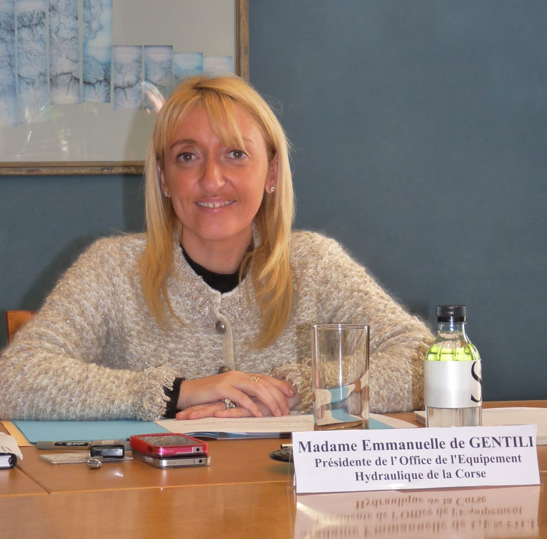 Incidents de Nice et de Lyon : Bernard Cazeneuve condamne…