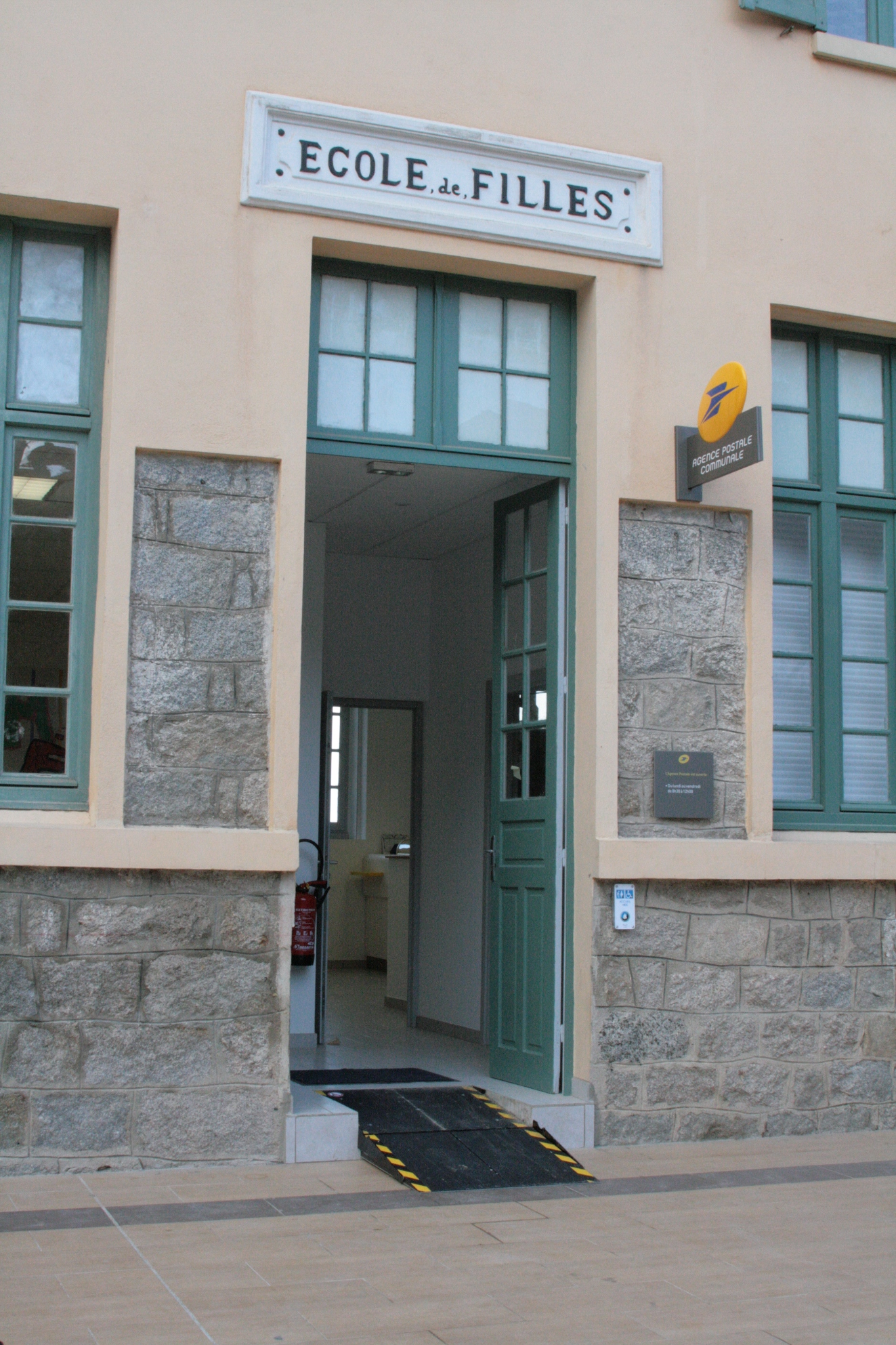 Inauguration de l'Agence postale communale de Sollacaro