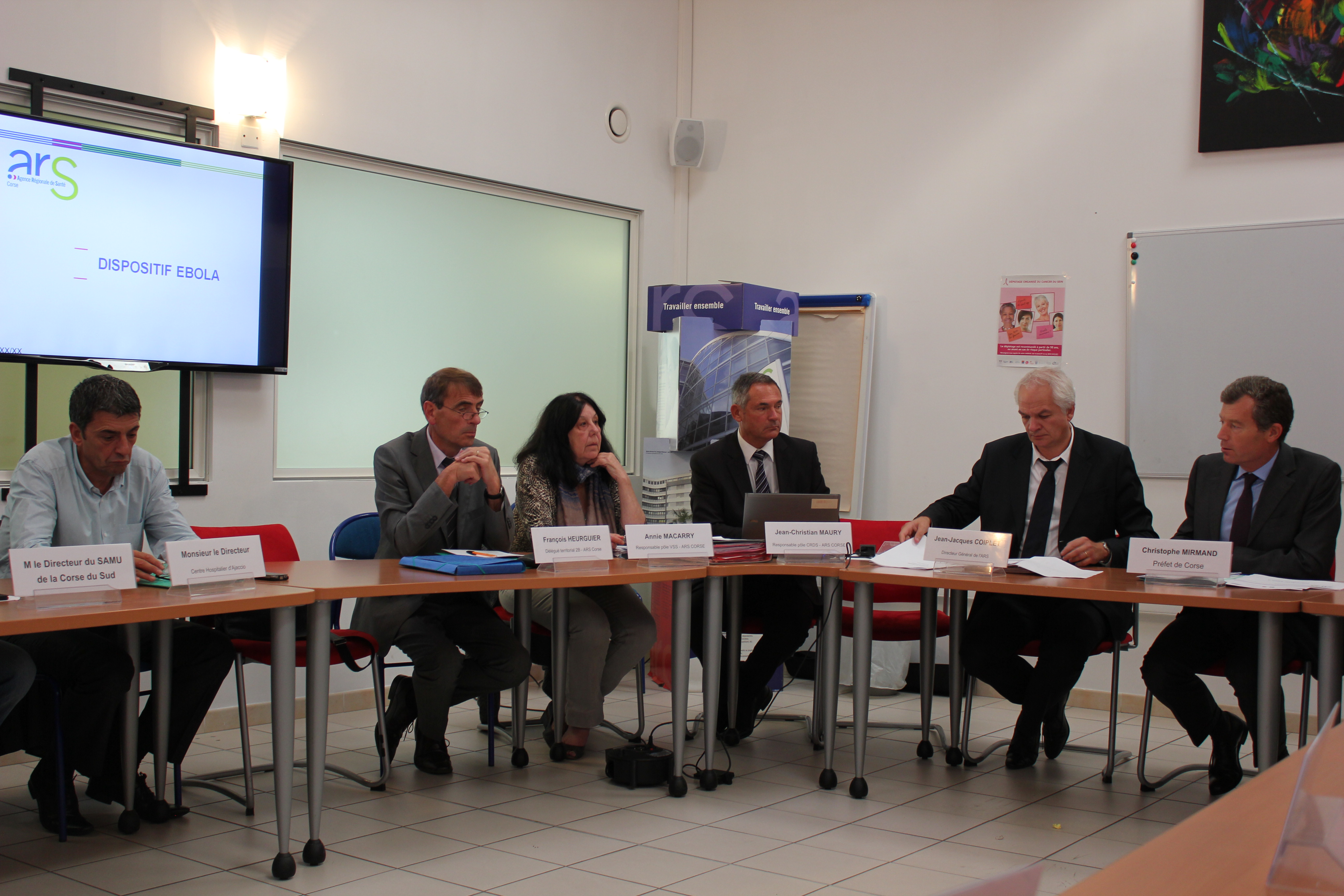 ARS : Face au risque Ebola, pas d’inquiétude imminente à avoir en Corse