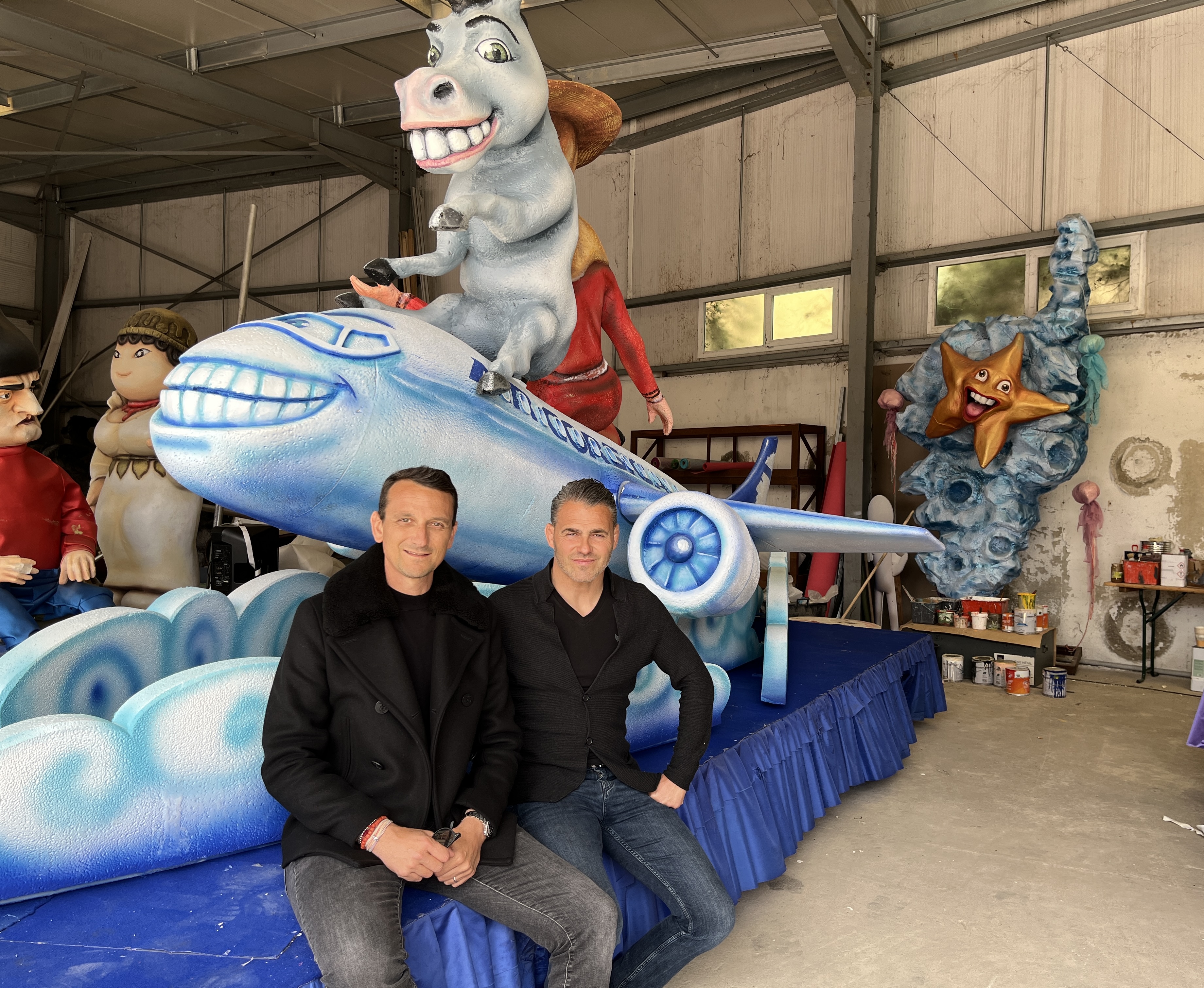 Christophe Mondoloni, adjoint au Maire, délégué aux festivités et animations et le carnavalier Cédric Pignataro