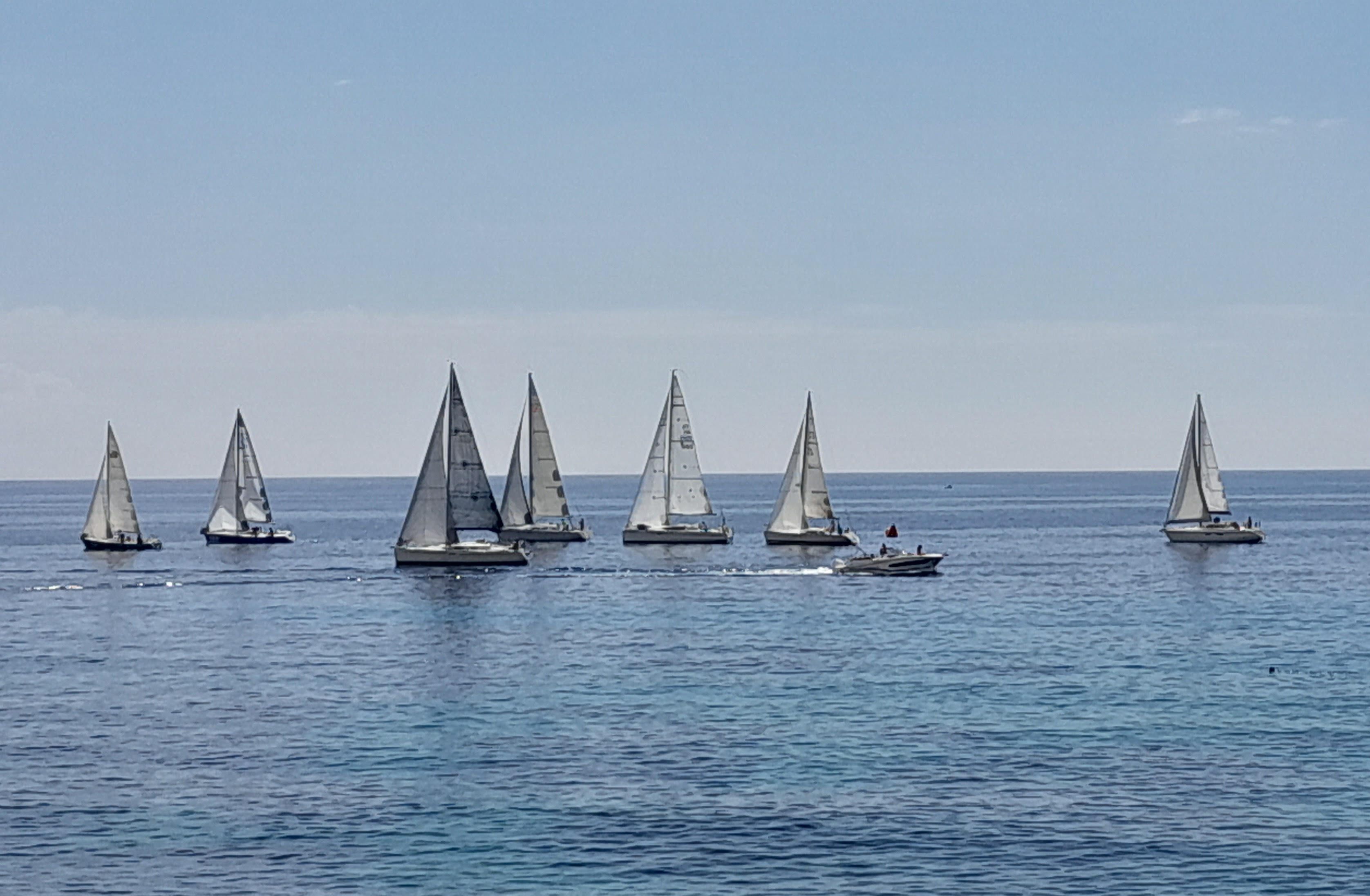 Des vents très faibles et un parcours réduit   la Duo Corsica Regata