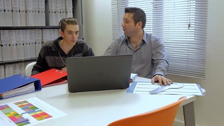 Cliquez ici pour voir le clip réalisé par les stagiaires de l'e2C de Bastia