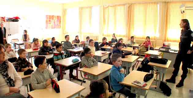 Bastia : Les dangers de la route expliqués aux élèves de l'école Campanari