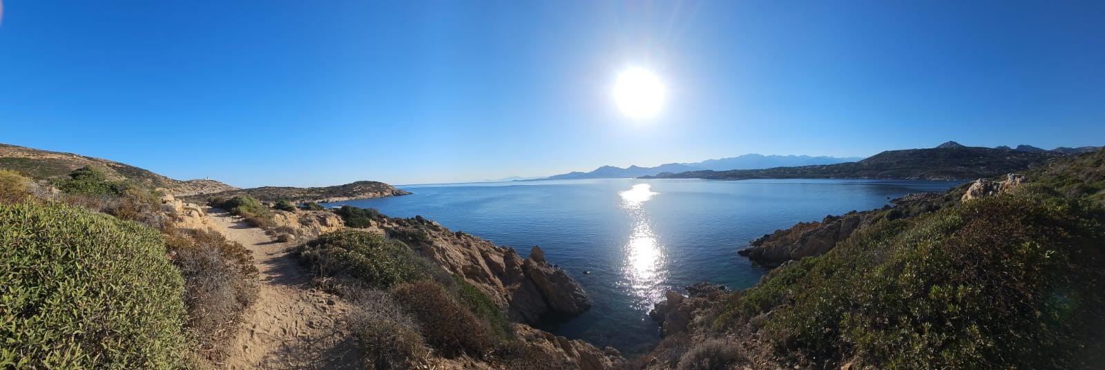 La photo du jour : de la Revellata à la pointe du Cap Corse
