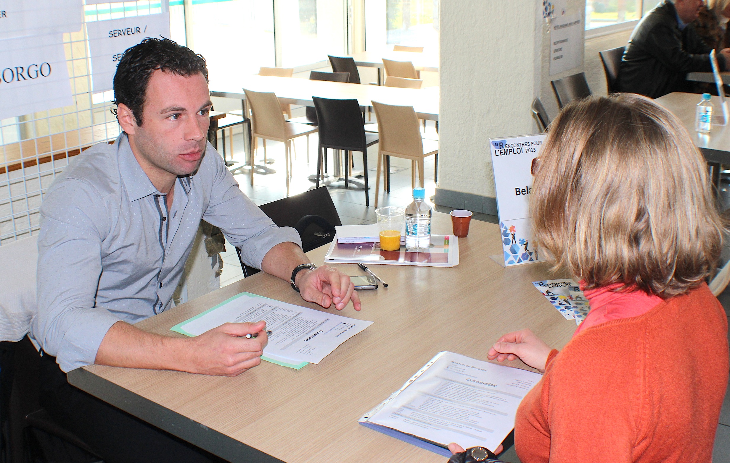 Des centaines de personnes aux 17èmes rencontres pour l'emploi de Bastia