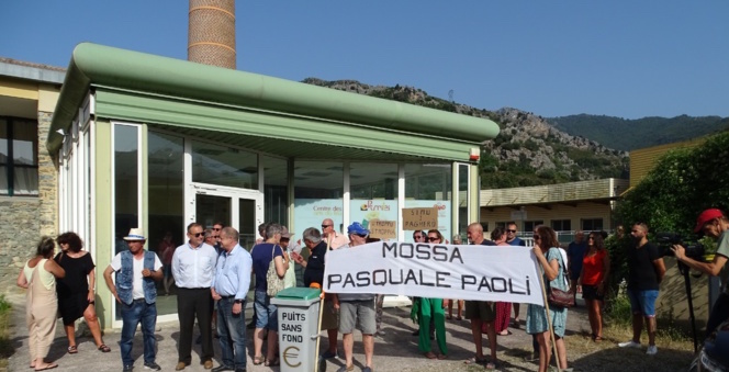 Le 19 juillet dernier, les membres du collectif Mossa Pasquale Paoli avaient déjà manifesté devant les locaux de la ComCom à Francardu.