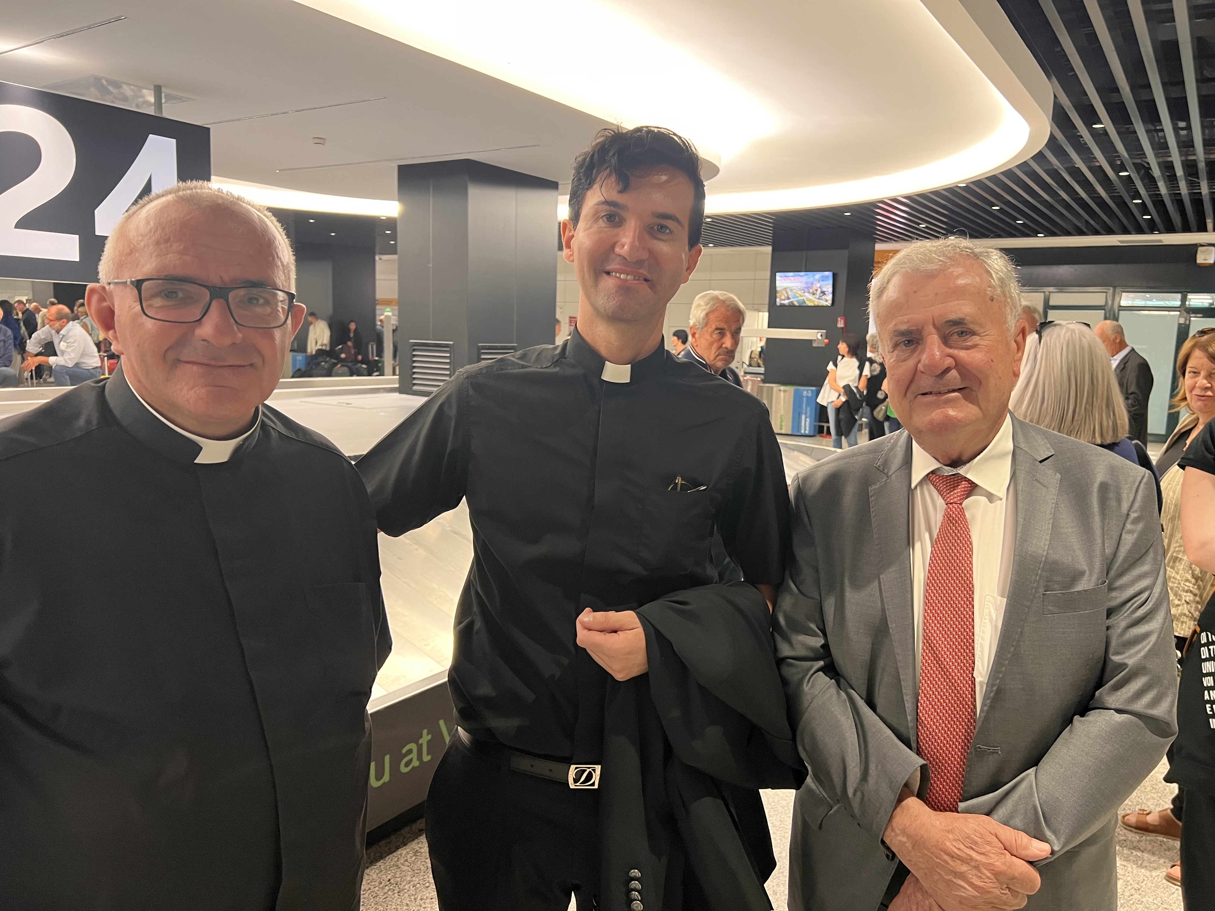 Le père Jean-Simon Carlotti, l’abbé Olivier Culioli et le maire de Lucciana Joseph Galletti