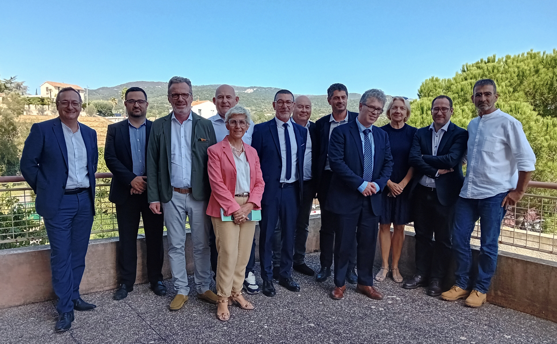 Les différentes représentants de la CPSTI, Urssaf, CPAM et Carsat étaient réunis aujourd'hui à Ajaccio ce matin pour présenter les différents dispositifs d'aides aux Travailleurs Indépendants.