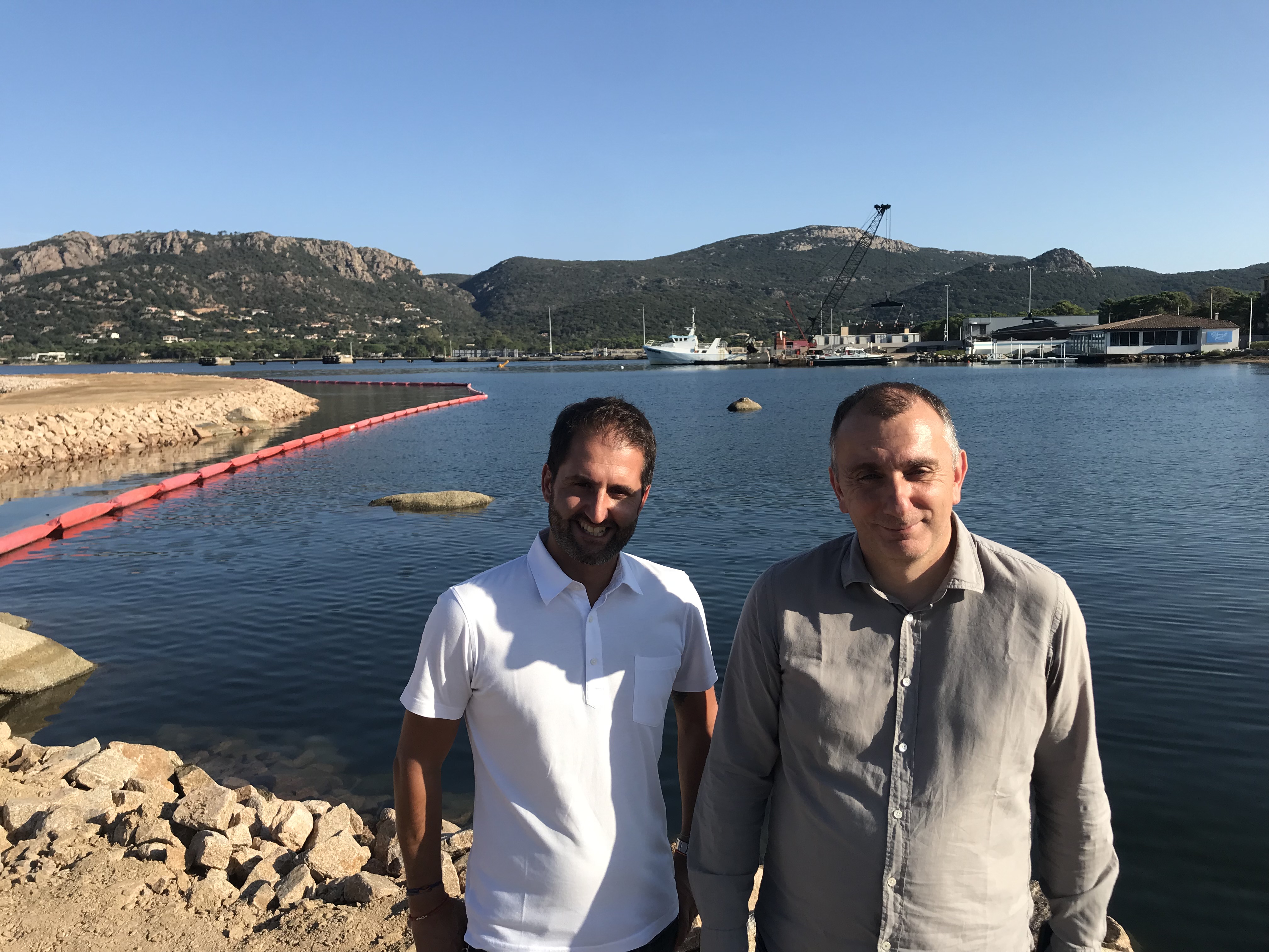 Julien Galichet, chargé de mission du projet d'extension du port de Porto-Vecchio, et Jean-Christophe Angelini, maire.