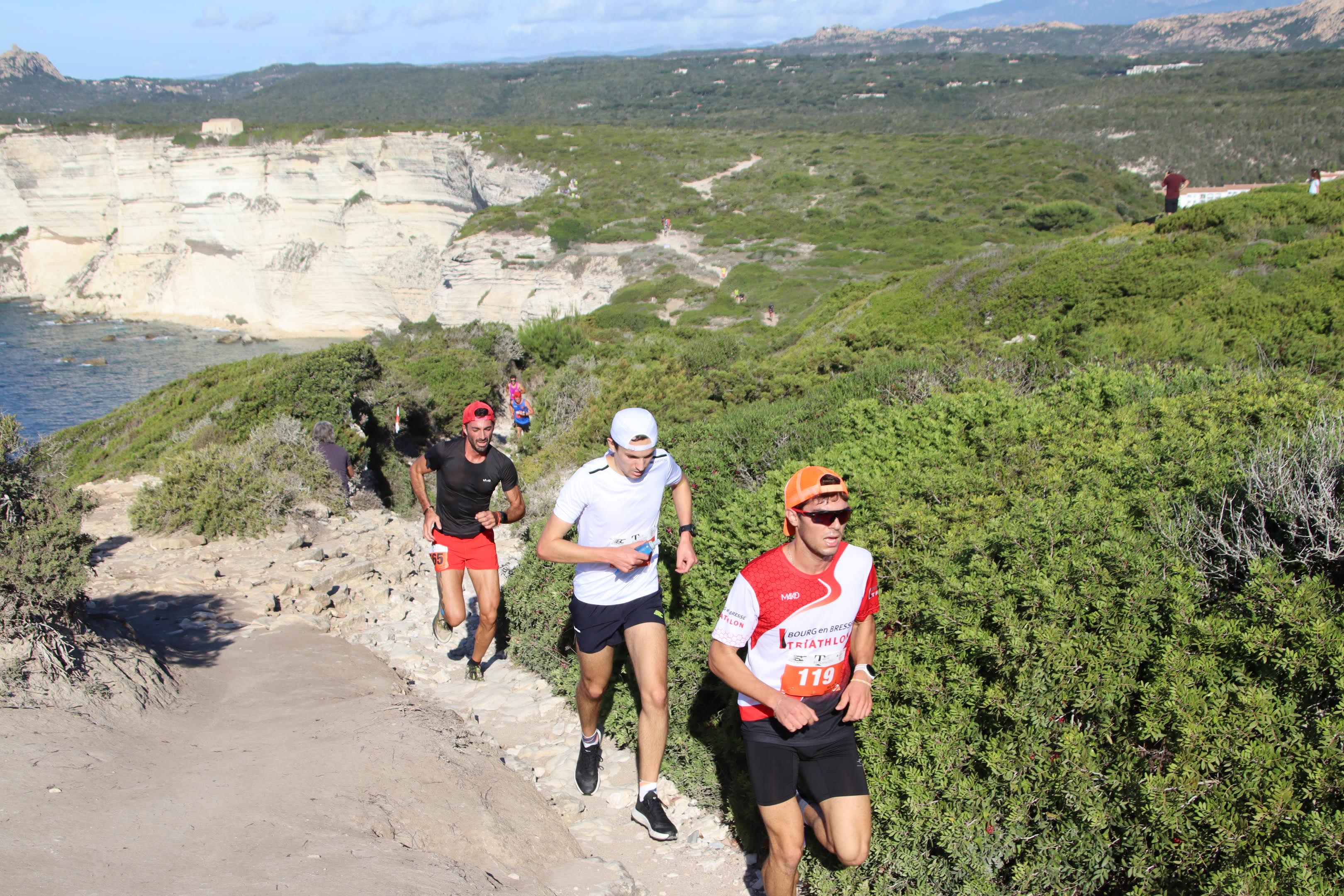 650 coureurs ont participé au trail de Bonifacio