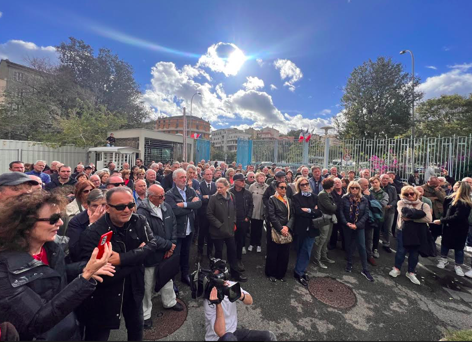 Environ 200 personnes étaient présentes