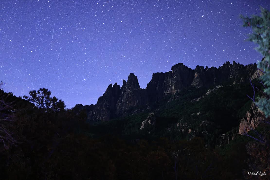 La photo du jour : Les pitons rocheux de Bavella sous les étoiles
