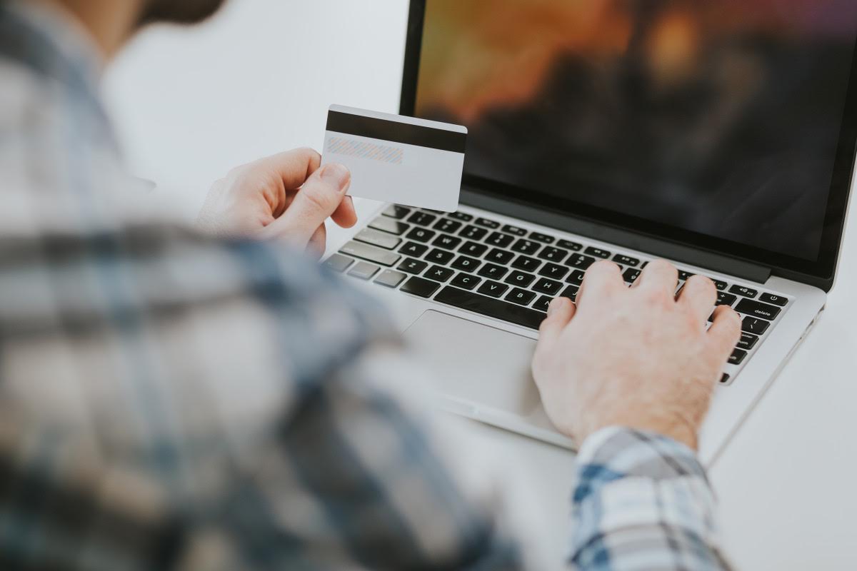 @shopping-on-internet