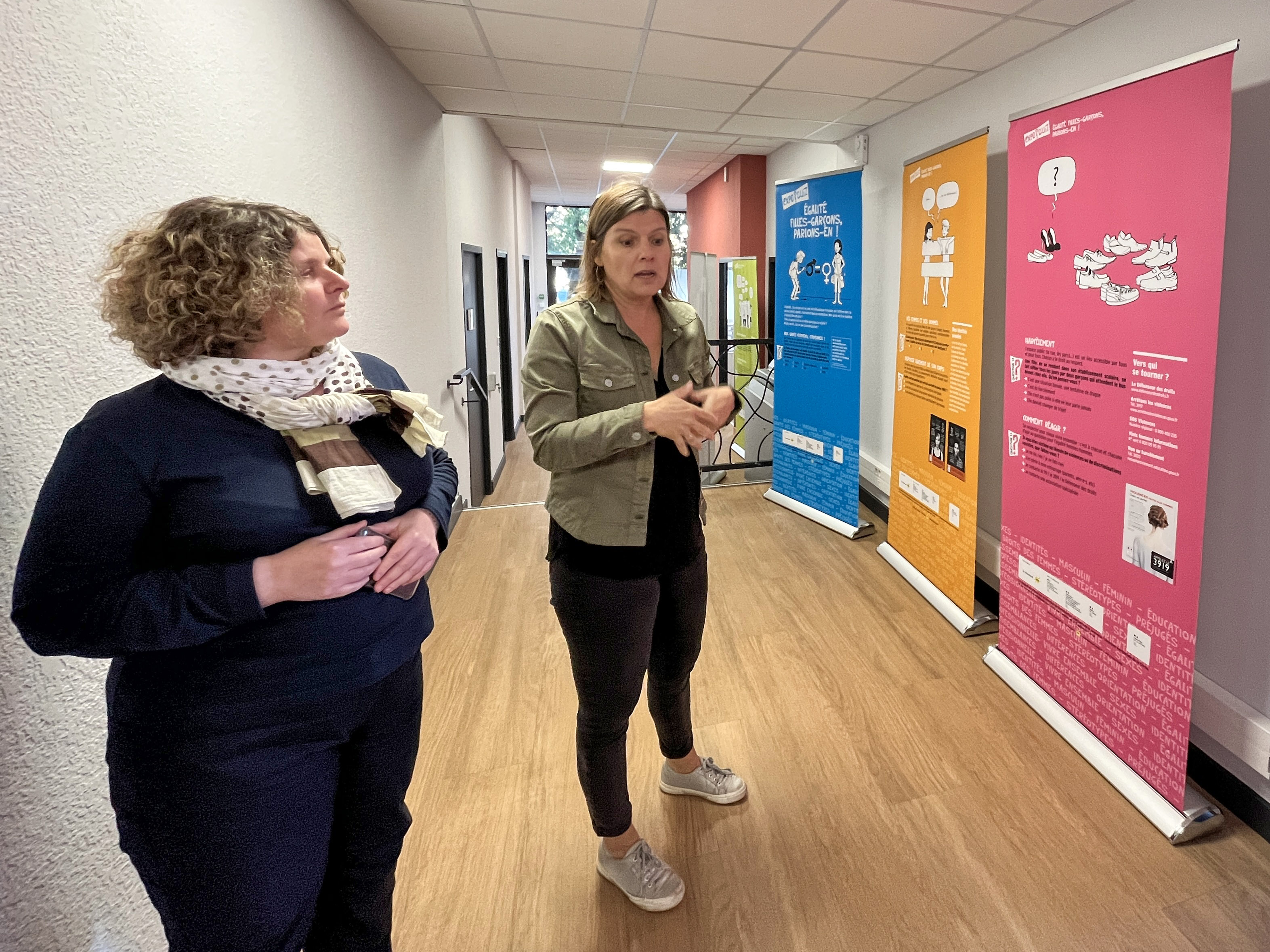 Laura Abrani et Audrey Franchi font visiter les lieux lors de la journée porte ouverte © LH