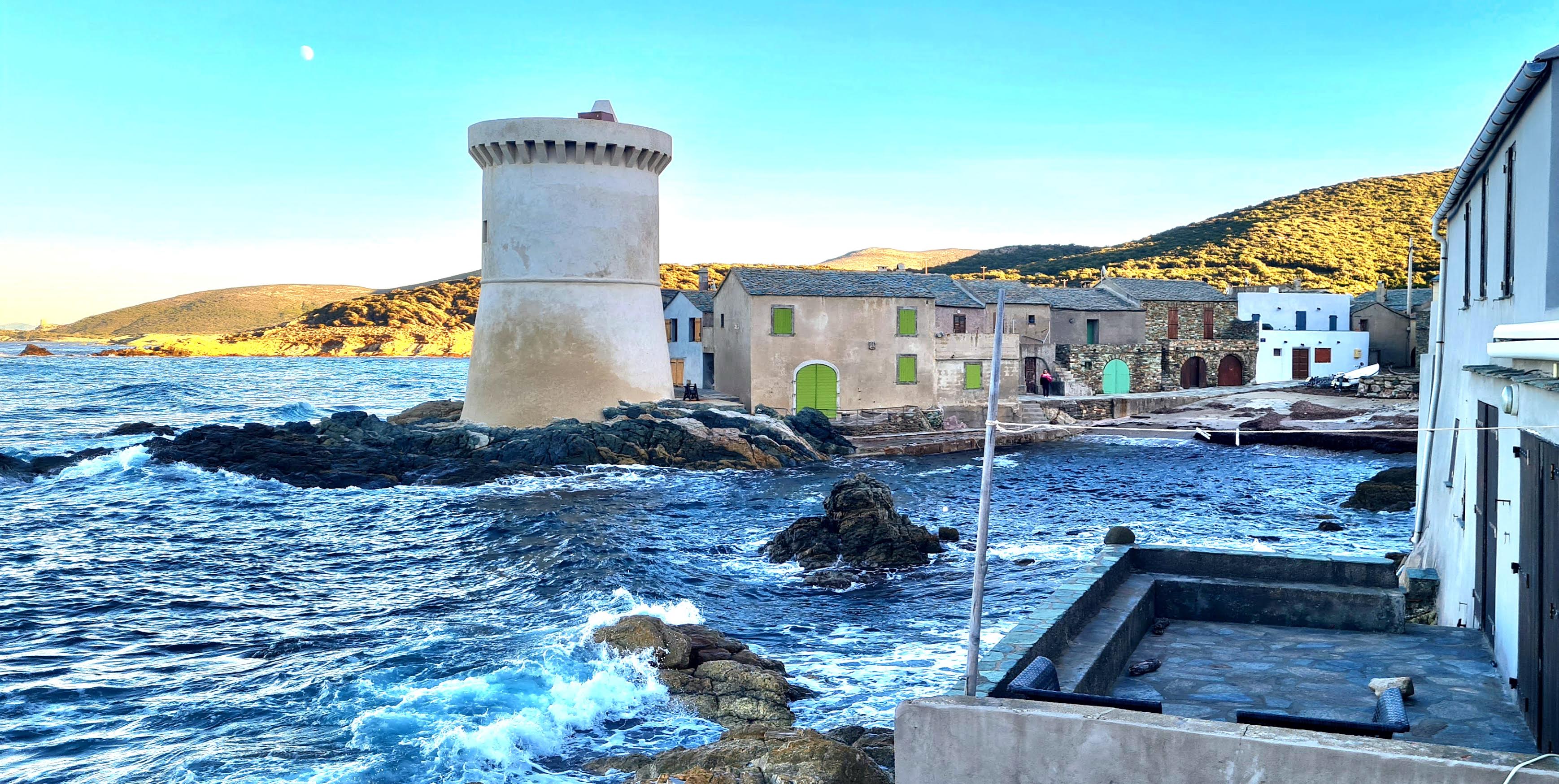 La photo du jour : fin de journée d'automne à Tollare