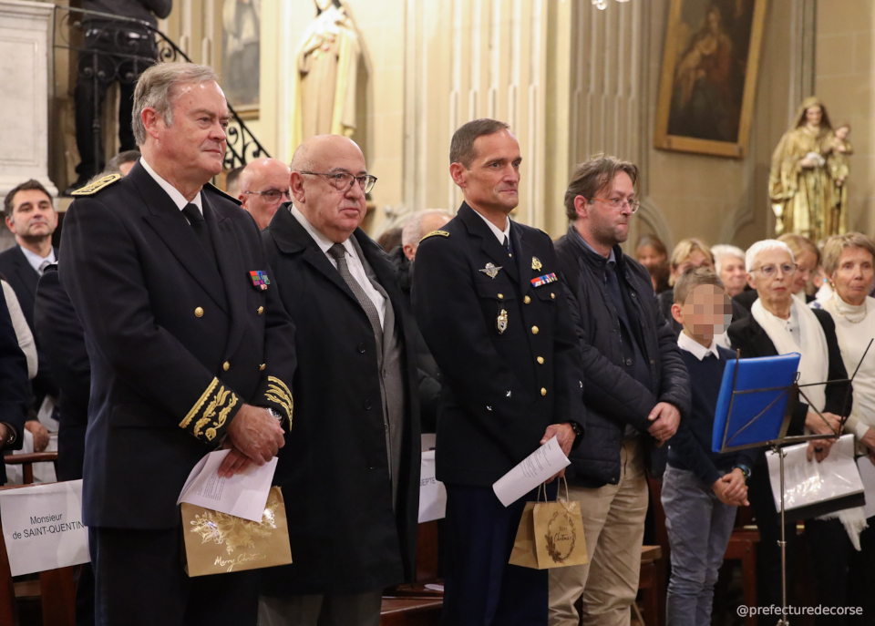 Amaury de Saint-Quentin, préfet de Corse, François Colonna, maire de Vico, Jean-Luc Villeminey, commandant de la région de gendarmerie de Corse et du groupement de gendarmerie départementale de la Corse-du-Sud et Nicolas Septe, procureur de la République d'Ajaccio