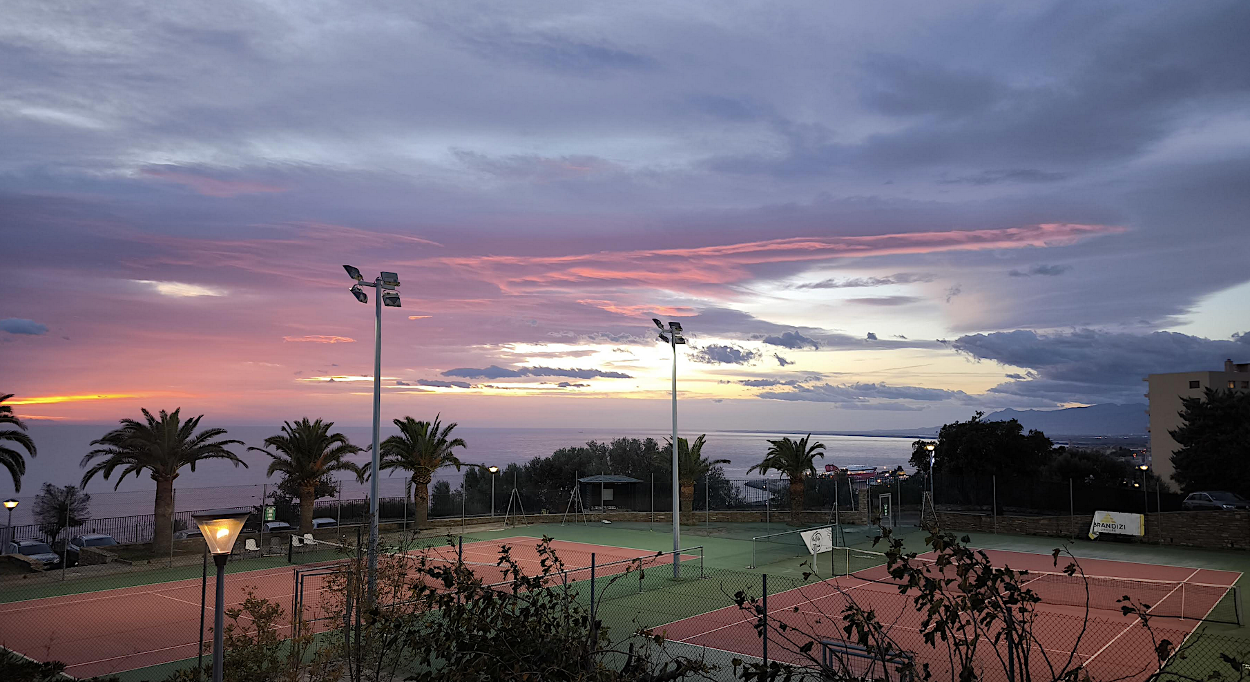 La photo du jour : lever de soleil depuis Ville-di-Pietrabugno