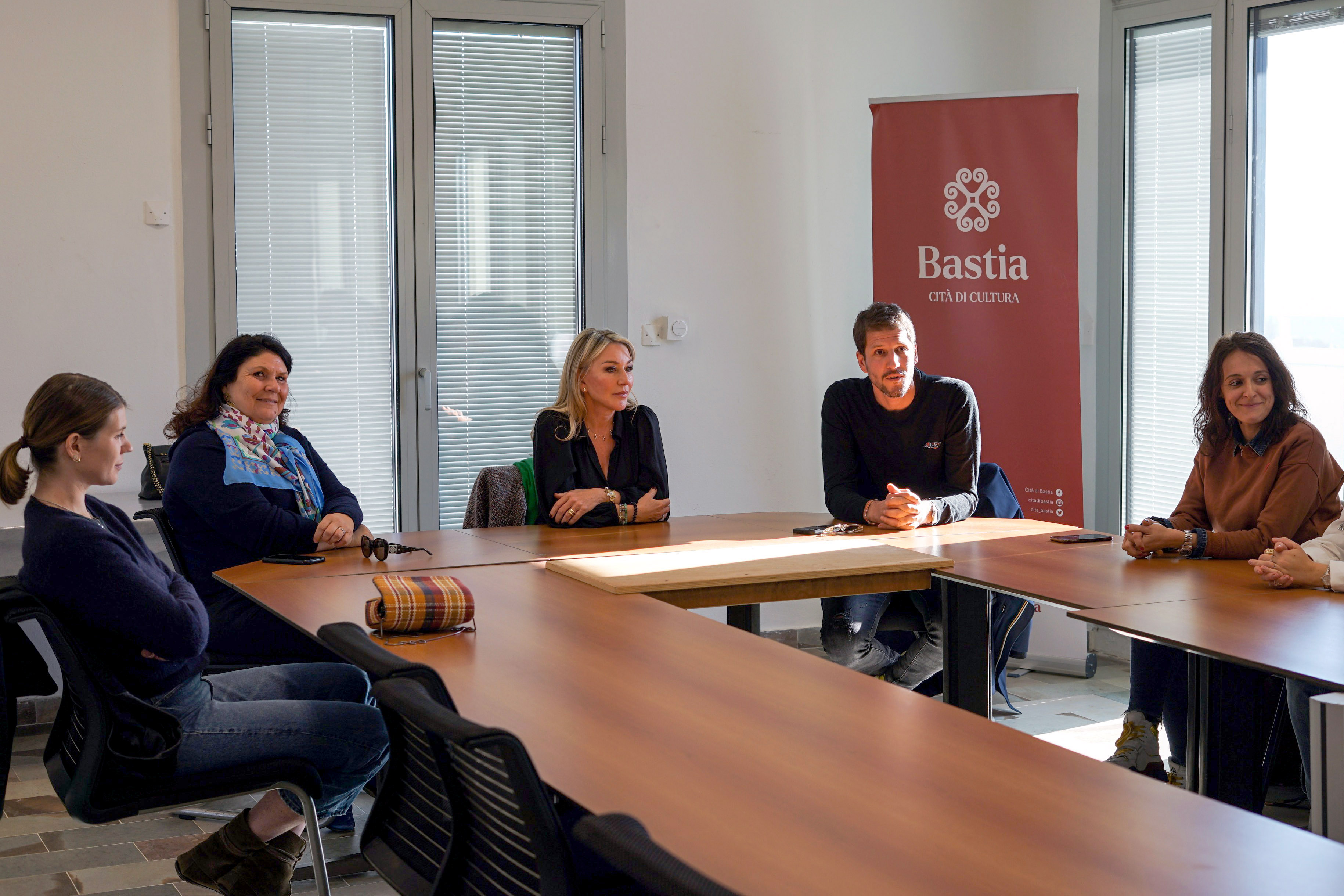 La conférence de presse du "nouveau" Porto Latino se tenait ce samedi à la Mairie de Bastia © LH